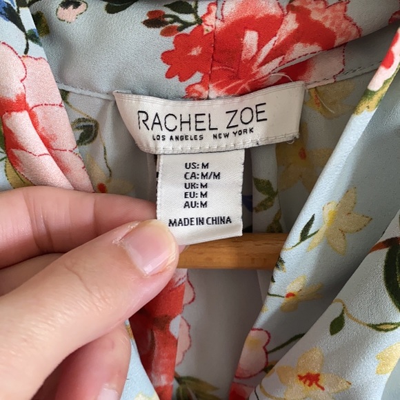 Rachel Zoe floral short sleeve tie front button down top - Picture 6 of 6